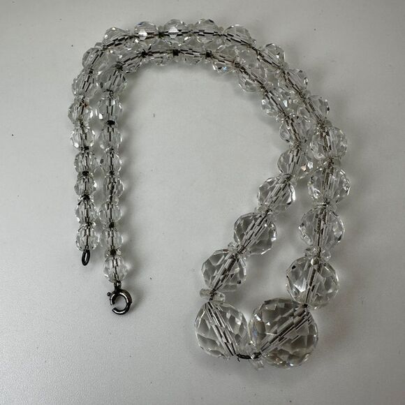 15" Vintage graduated rock crystal all strung on a sterling silver chain! - Picture 6 of 16